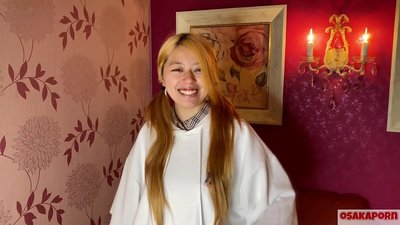 Budurwa yar shekara 18 dan kasar Japan al'aurar al'aura dan Asiya yana son jima'i mai gashi farji inza mace yar banzar cin gindi dildo kayan wasan jima'i otaku yarinyar anime Osakaporn